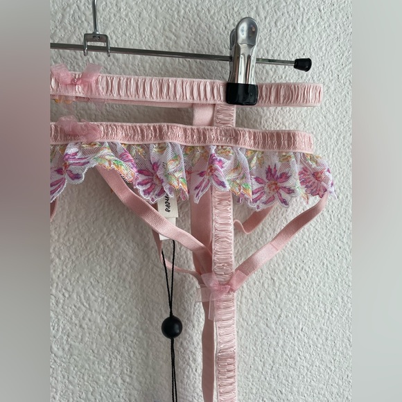 NWT For Love & Lemons April Bloom Garter Belt Pink Floral - Picture 13 of 16